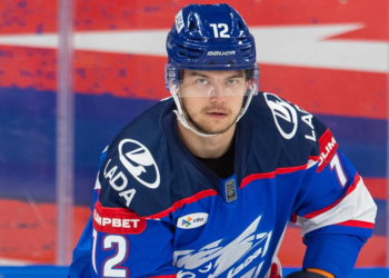 Нападающий Архип Неколенко стал игроком «Сибири»