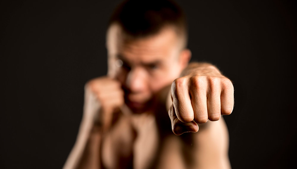 Новосибирец забил родственника ножкой от стола до смерти