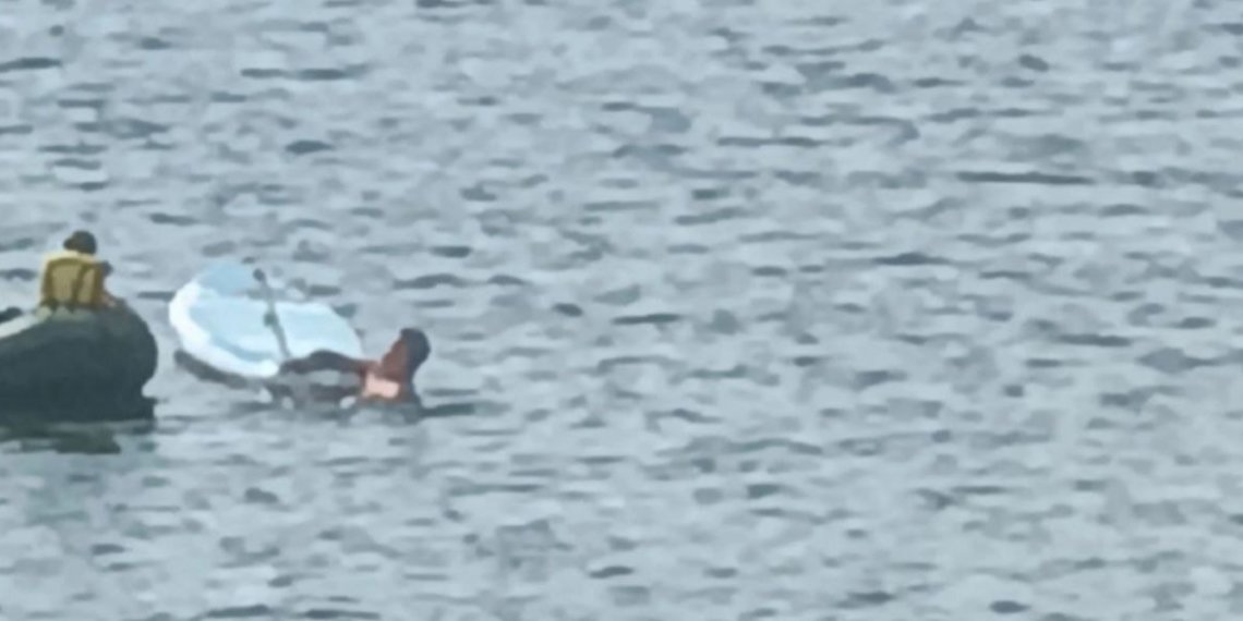 Пьяный отец перевернул сап-доску вместе с ребенком в Новосибирске