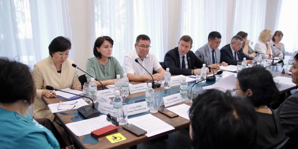 Кабинеты алтайского языка появятся во всех школах Республики Алтай