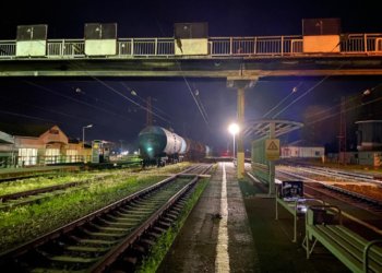 Удар током получил 16-летний сибиряк на железной дороге