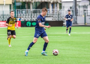 Состав ФК «Сибирь» пополнил молодой полузащитник Дмитрий Яковлев