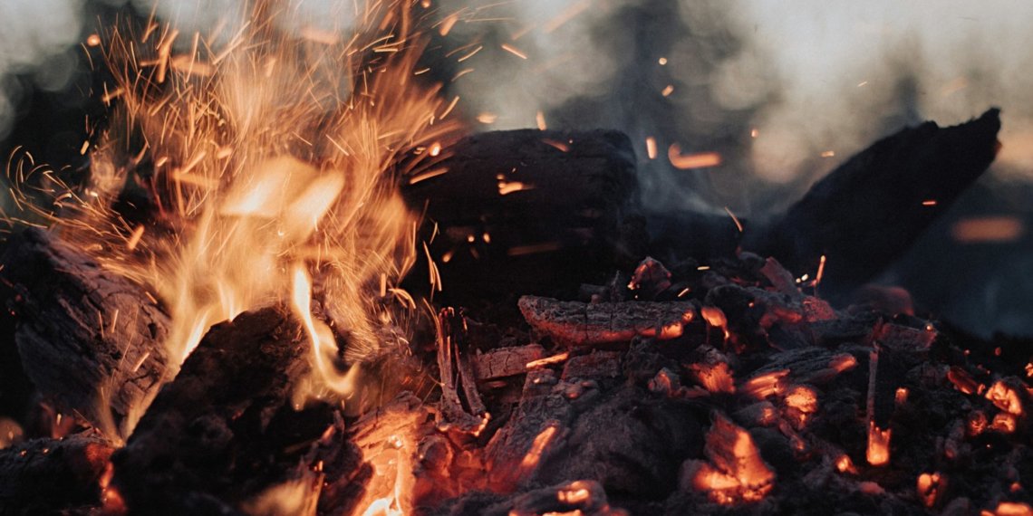 Более 100 пожаров разгорелись за неделю в Новосибирской области