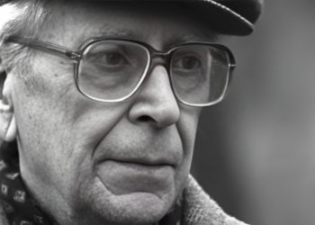 Автограф филолога Лихачева выставили на продажу в Новосибирске