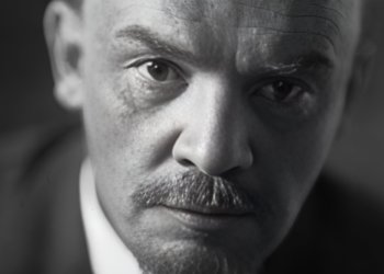 Новосибирский священник предложил похоронить Ленина