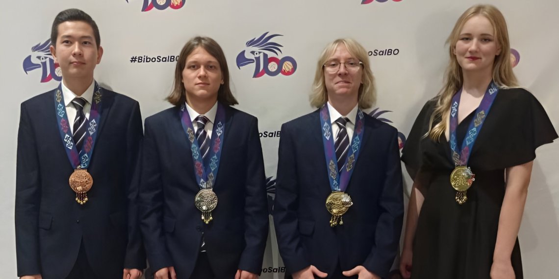 Путин поздравил выпускника из Новосибирска с победой на Международной олимпиаде