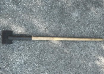 Ледорубом по голове: в Новосибирской области будут судить заключённого после конфликта с другим сидельцем