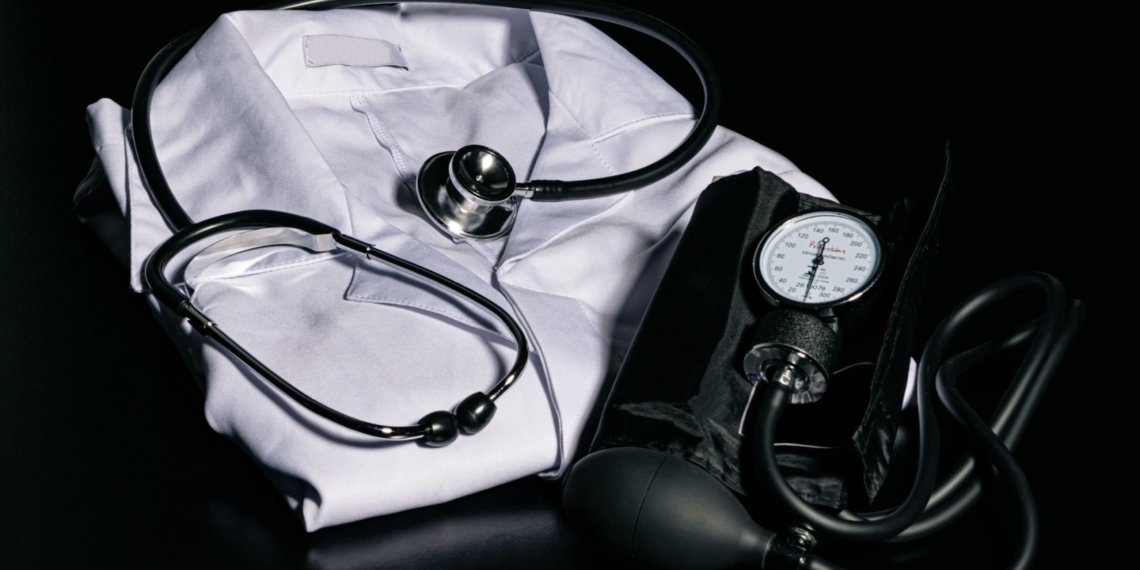 Опухоль с куриное яйцо удалили из мозга жителя Новосибирской области