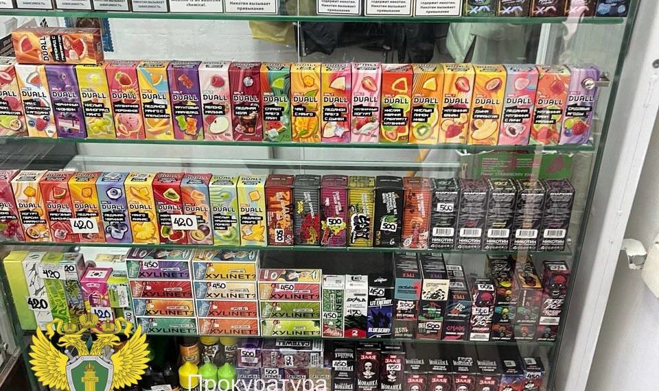 В Новосибирске прокуратура закрыла точку продажи контрафактных табачных изделий