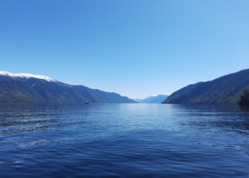 Здесь есть что ловить: оператор Т2 улучшил связь в туристических местах Сибири