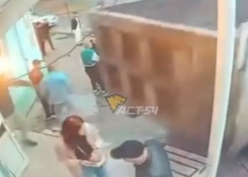 Водитель, наехавший на группу людей, арестован заочно