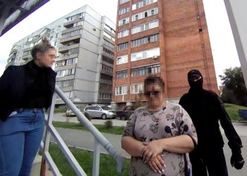 Сибирячка ограбила магазин, где раньше работала, но попалась таксисту в Новосибирске