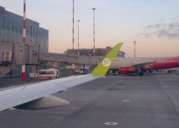 Новосибирскую авиакомпанию S7 оштрафовали из-за отказа брать пассажиров на борт