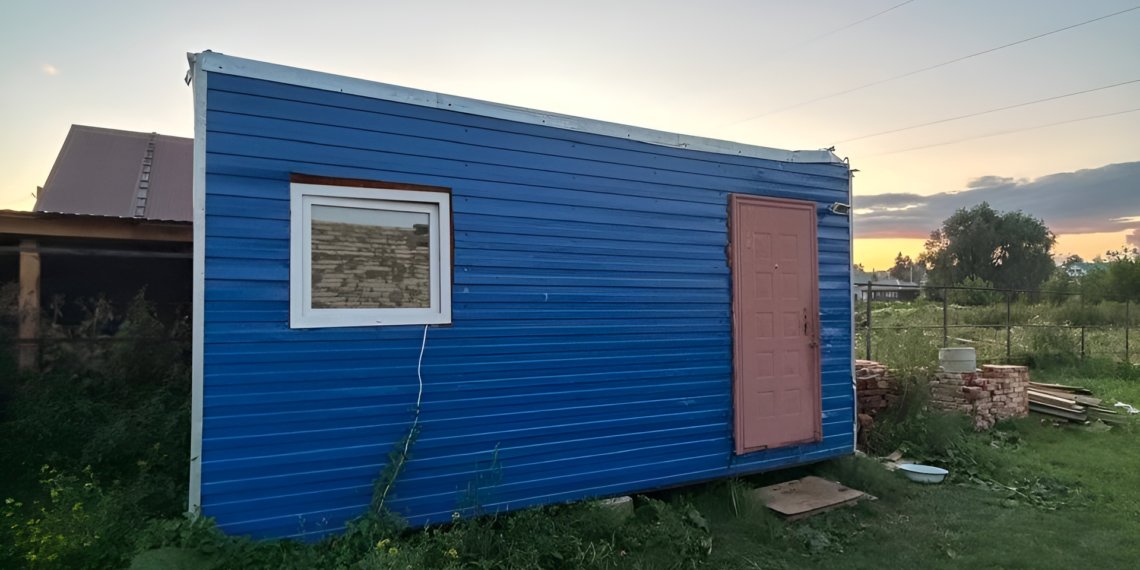 Новосибирец до смерти избил знакомого и соврал, что тот упал со строящегося дома