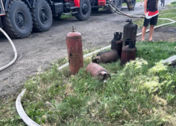 Пожар в доме с газовыми баллонами случился в Новосибирской области