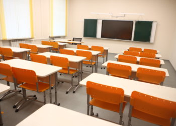 Новые классы откроются после капремонта в новосибирской школе №32 в День знаний