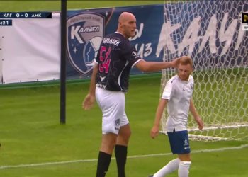 Новосибирский баскетболист стал самым высоким игроком в истории футбола