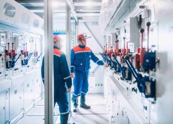 К началу учебного года «Россети Новосибирск» обеспечили электроэнергией шесть школ