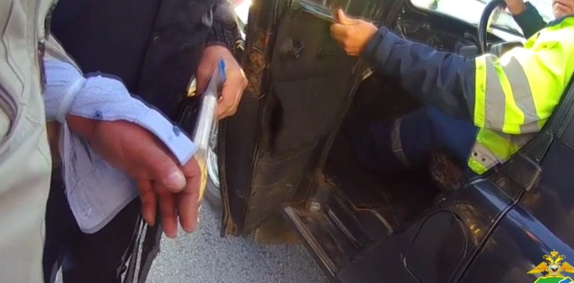 Пьяный мужчина устроил дебош на рейсе Москва — Новосибирск