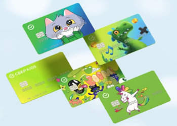 Около 500 тысяч сибирских школьников познают азы финансовой грамотности с детской СберКартой