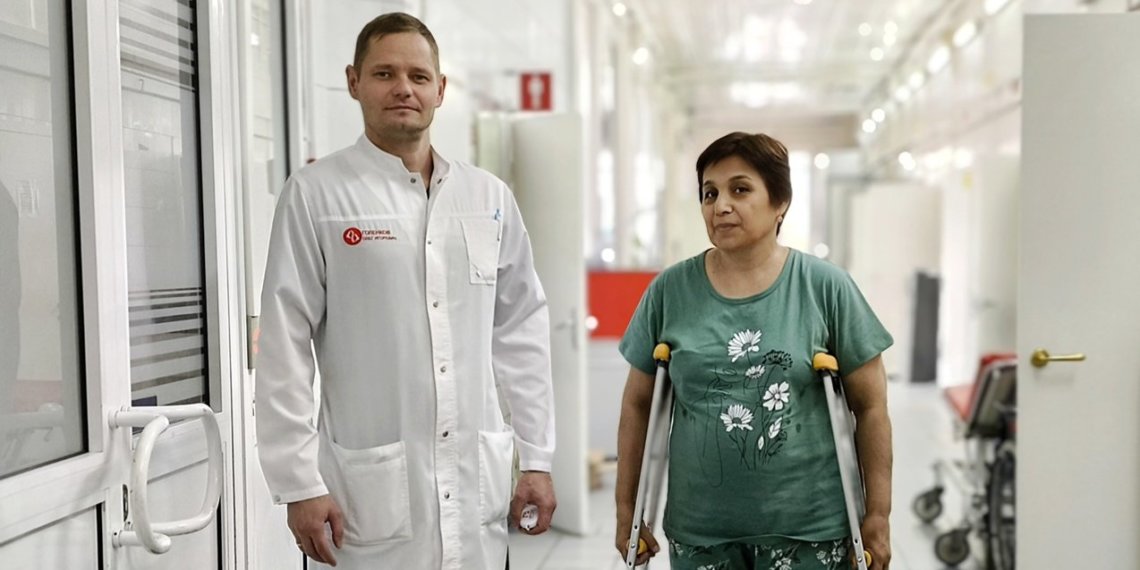 Новосибирские хирурги помогли женщине с врождённым вывихом бедра