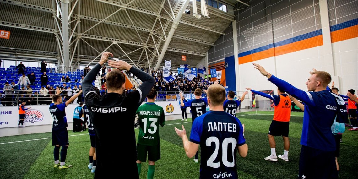 Футбольная «Сибирь» одержала победу над «Текстильщиком»