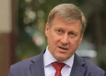 Бывший мэр Новосибирска Локоть возглавил совет директоров «Сибпроектнииавиапром»