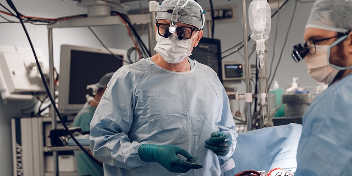 Новосибирские кардиохирурги спасли ребёнка из Киргизии