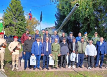 День танкиста в Новосибирской области: ветераны, курсанты и минута молчания