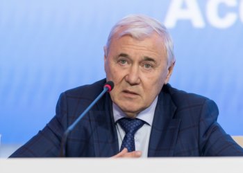 Зарплату в цифровых рублях впервые выплатили в России