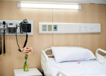 Пьяный пациент устроил поджог в больнице под Новосибирском