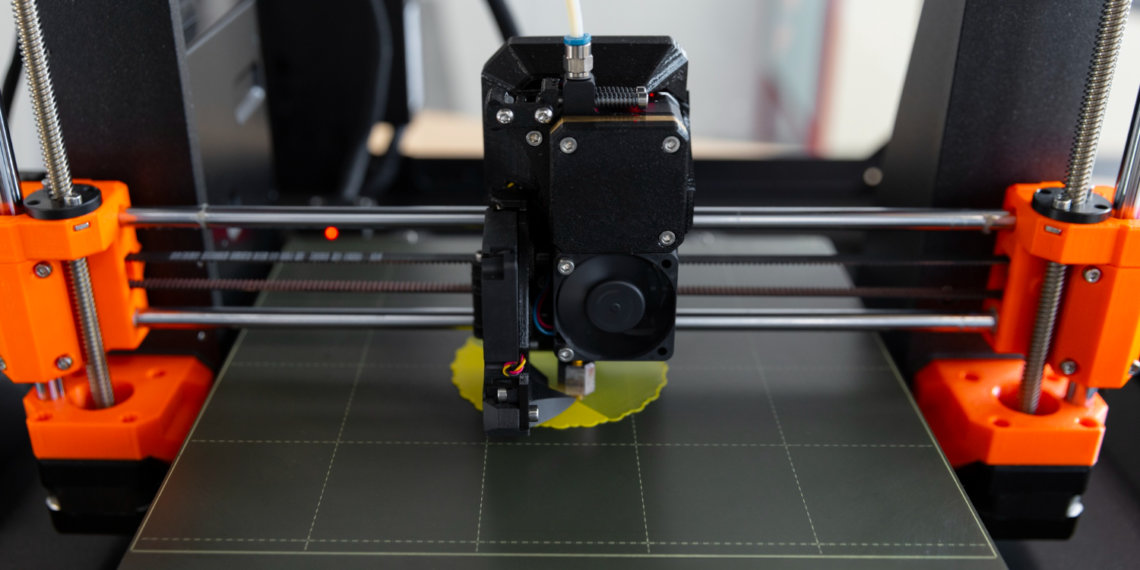 Балки для мостов из переработанного пластика напечатали на 3D-принтере сибирские учёные