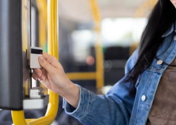 Маршрутка №30 в Новосибирске будет ездить по улице Лазурной с 6 октября