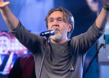 Организатора концерта «Ленинграда» в Новосибирске оштрафовали за мат на сцене