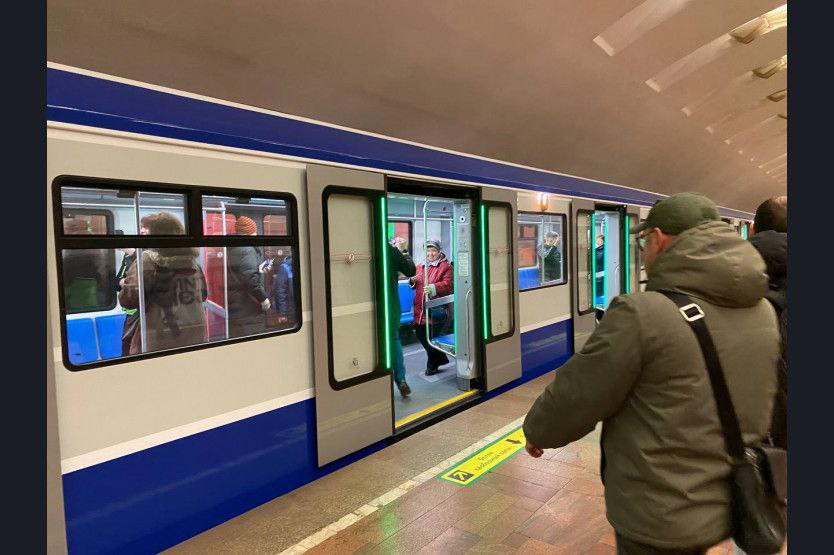 Разработанный для Новосибирска «Ермак» заменит старые вагоны метро