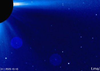 Астрономы засняли гибель двух комет на Солнце