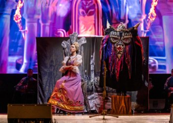 Танцы, песни и театр: масштабный фестиваль «Место притяжения – Сибирь» пройдет в Новосибирске