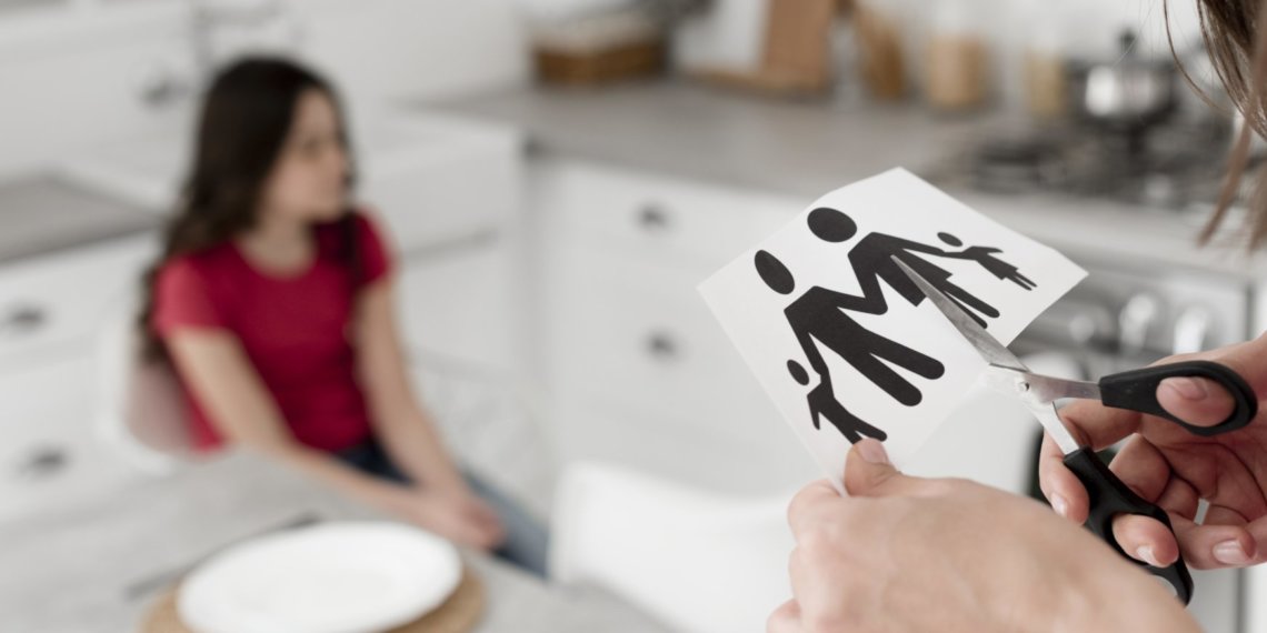 В Госдуме предложили возвращать госпошлину при отказе супругов разводиться