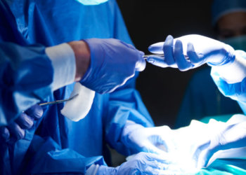 В Новосибирской области не хватает врачей и специалистов рабочих профессий