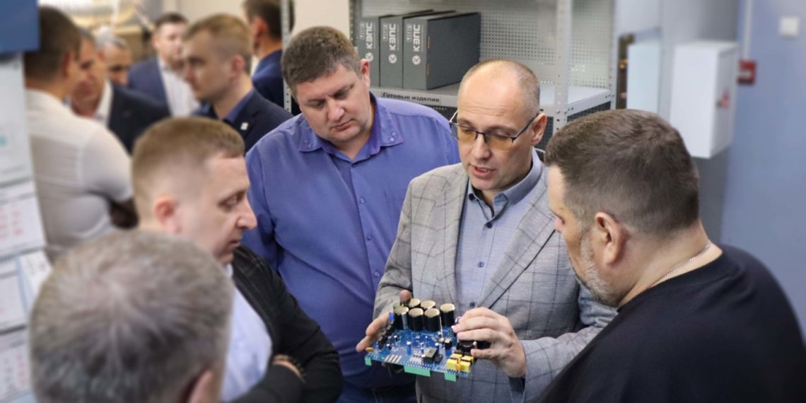 «Россети Новосибирск» завершили масштабную подготовку электросетей к зиме