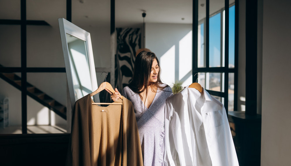 Новосибирская аферистка вернула в магазины подделки и «заработала» 900 тысяч рублей