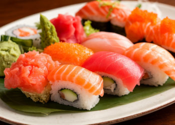 Директора организации сферы общепита отправили в тюрьму за некачественные роллы в Новосибирске