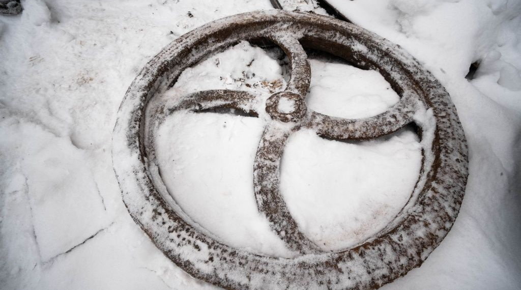 Привет из прошлого: На Новосибирской ТЭЦ-2 раскопали фрагмент старого станка