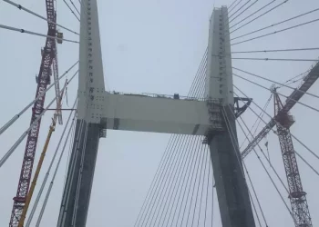 Движение по новому мосту откроют в декабре 2025 года в Новосибирске