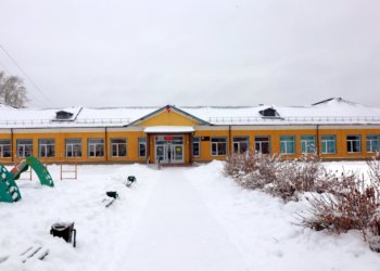 «Россети Новосибирск» после капремонта подключили к электроснабжению единственную школу в посёлке Октябрьский