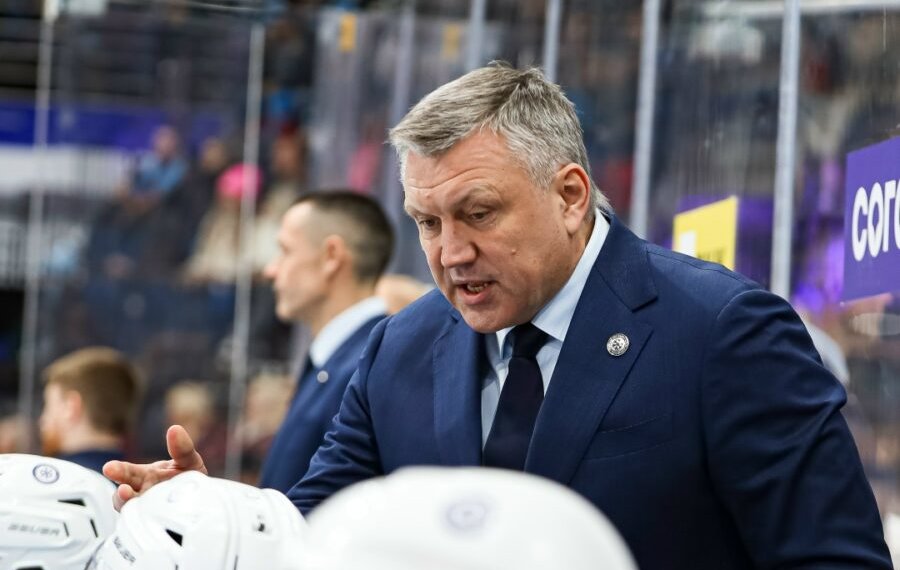 Экс-тренер сборной России высказался об увольнении Буцаева