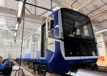 Два новых поезда «Ермак» вышли на обкатку в новосибирском метро