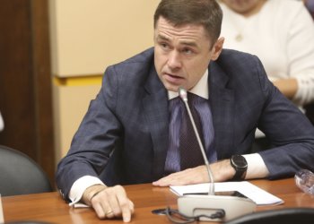 Александр Аксёненко оценил предложение продавать квартиры «по квадратам»